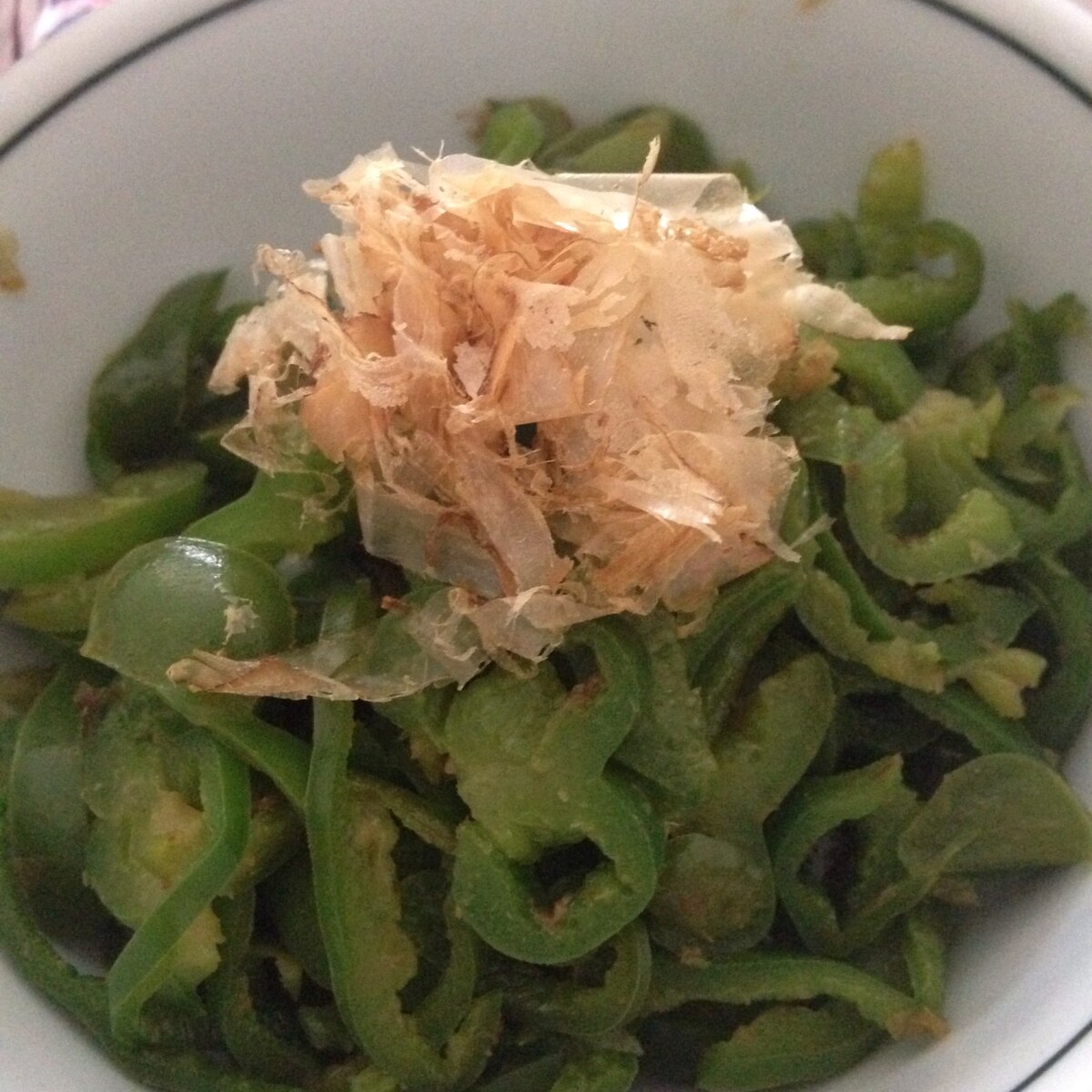 大人の箸休めに ピーマンの麺つゆ炒め レシピ 作り方 By ゆでたまごつるん 楽天レシピ 大人の箸休めに ピーマンの麺つゆ炒め レシピ 作り方 By ゆでたまごつるん 楽天レシピ